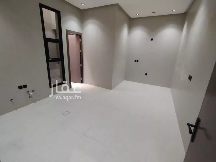 دور للبيع في شارع معقل بن عامر, حي الرمال, مدينة الرياض, منطقة الرياض 7