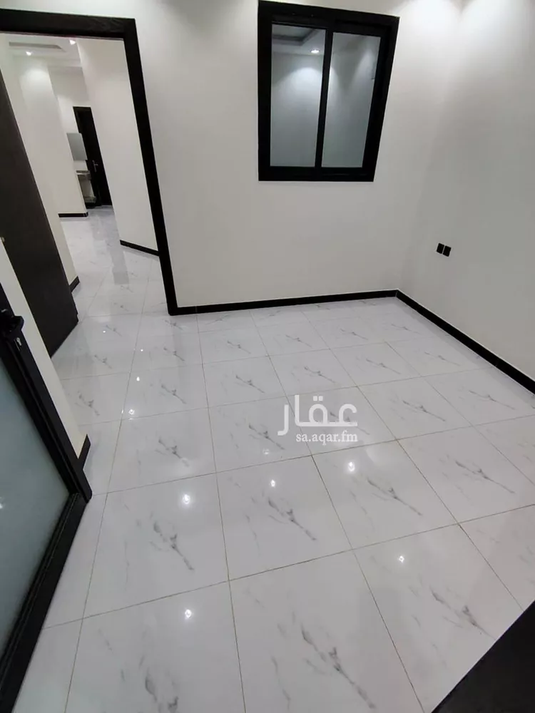 Floor for Sale in Riyadh Ash Sharq 9