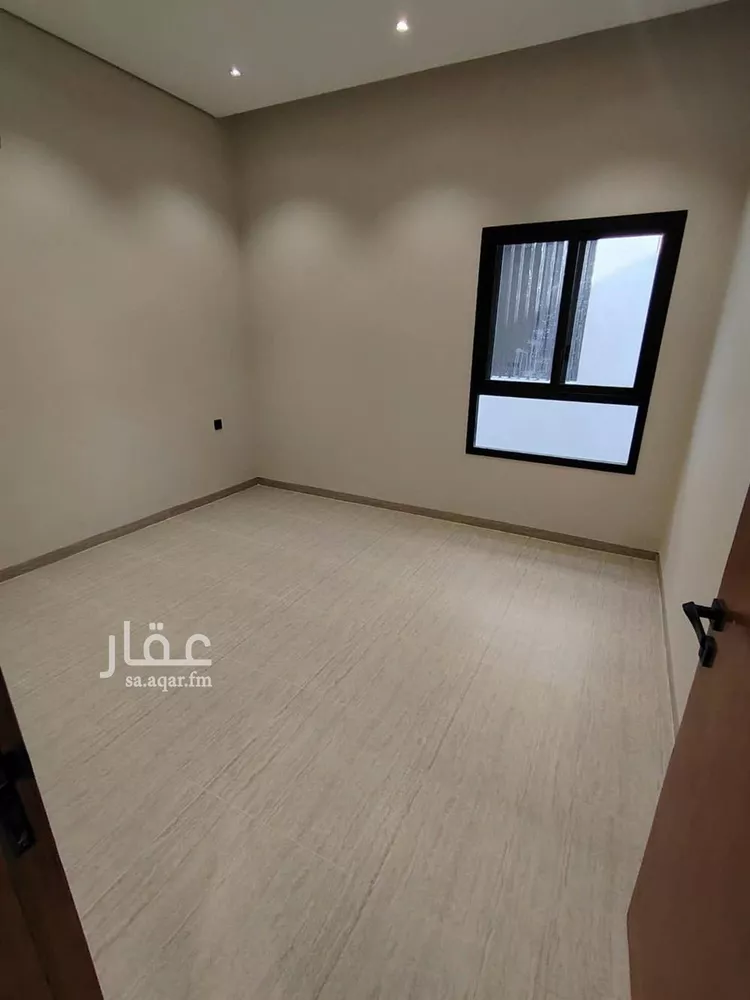 دور للبيع في شارع زياد بن أيوب, حي الرمال, مدينة الرياض, منطقة الرياض 6