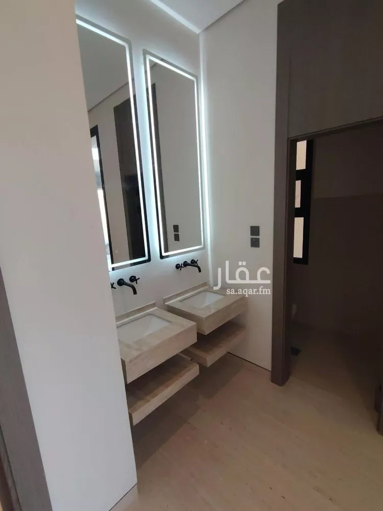فيلا للبيع في شارع سعيد بن شعبان, حي الرمال, مدينة الرياض, منطقة الرياض 10