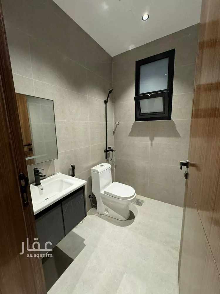 عمارة للبيع في شارع عبدالقادر الجزائري, حي الدار البيضاء, مدينة الرياض, منطقة الرياض صورة 2