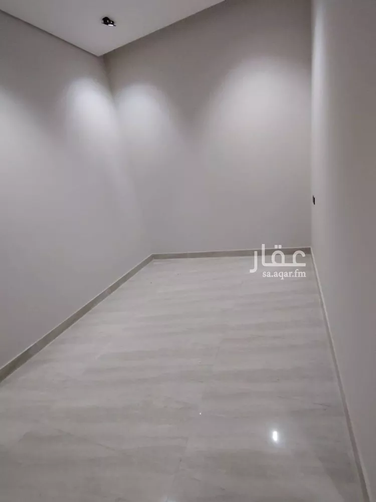 دور للبيع في شارع شارع, حي بدر, مدينة الرياض, منطقة الرياض 9