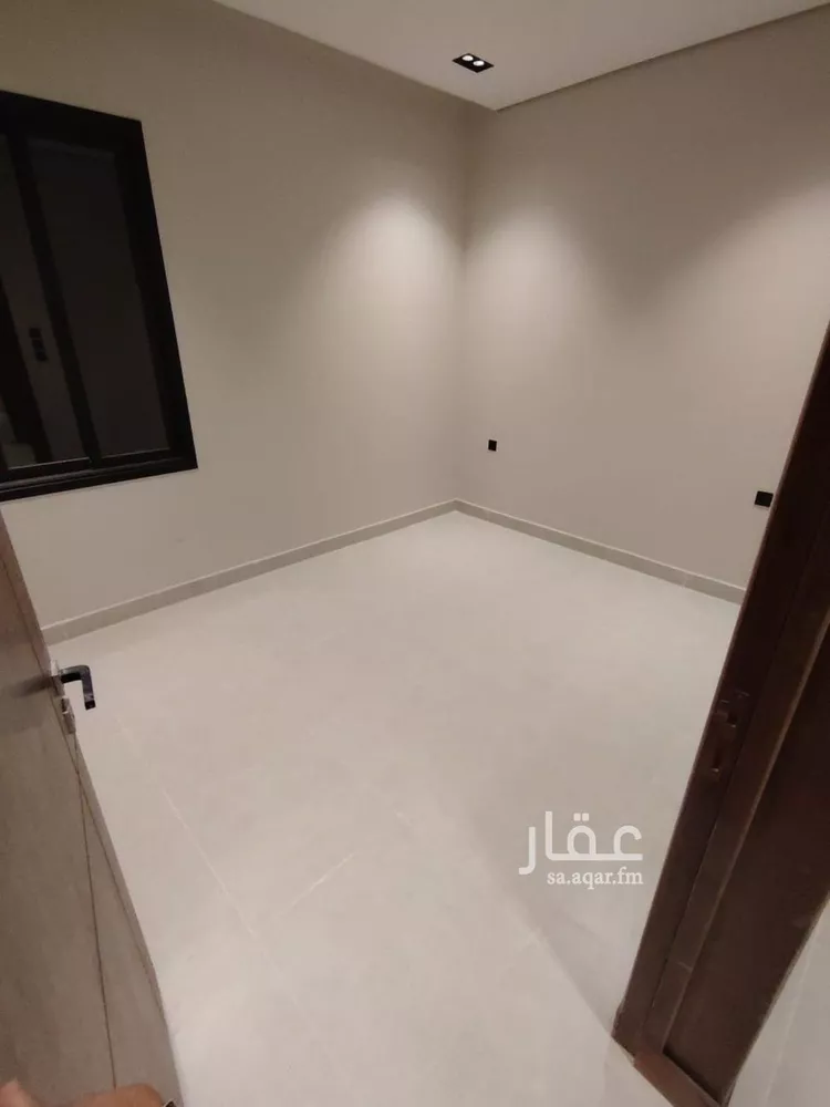 Apartment for Sale in Riyadh Al Yarmouk 8