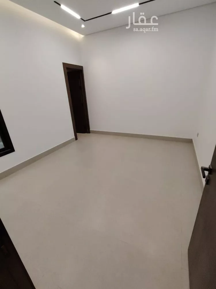 فيلا للبيع في شارع الطارق, حي الرمال, مدينة الرياض, منطقة الرياض صورة 5