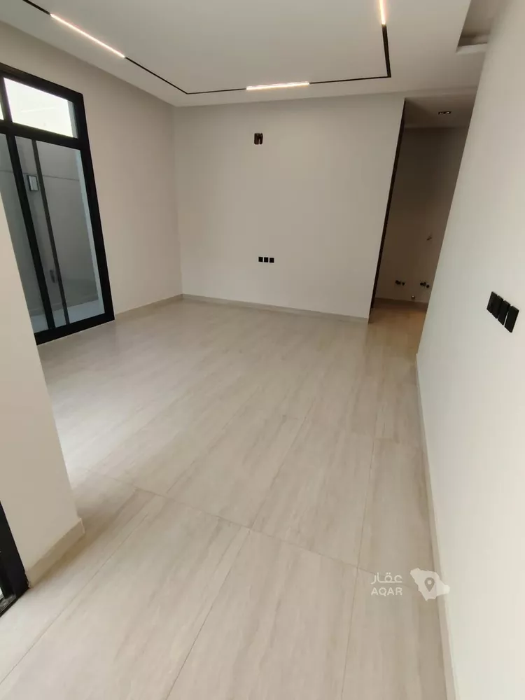 Floor for Sale in Riyadh Qurtubah 6