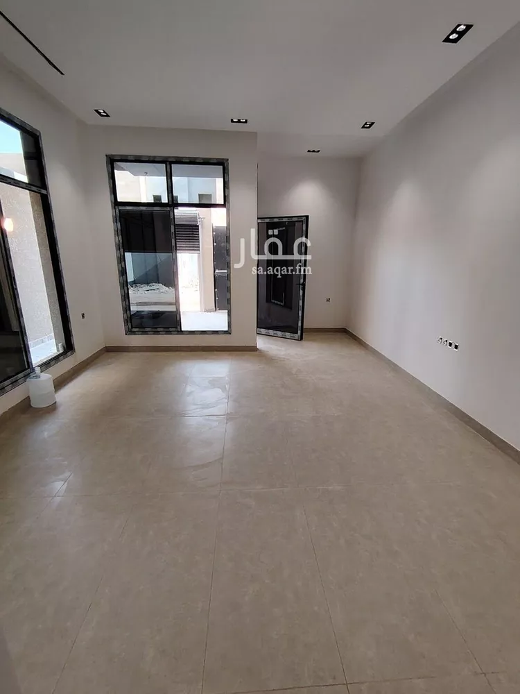 فيلا للبيع في شارع عبدالقدوس الأنصاري, حي الرمال, مدينة الرياض, منطقة الرياض صورة 3