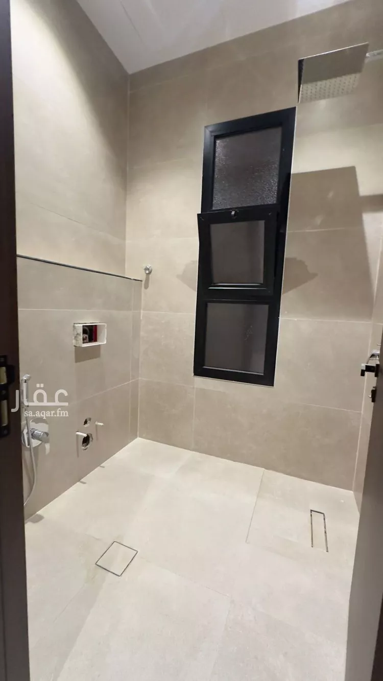 دور للبيع في شارع العينين, حي إشبيلية, مدينة الرياض, منطقة الرياض 14
