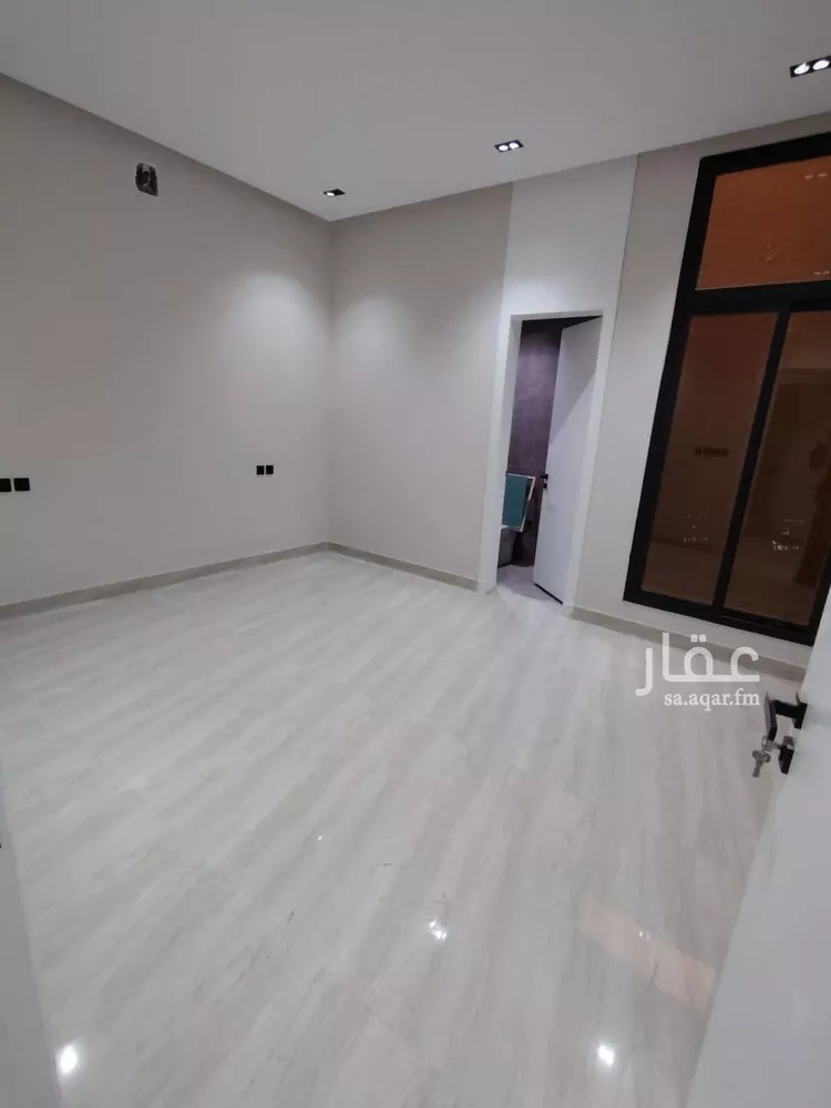 دور للبيع في شارع شارع, حي بدر, مدينة الرياض, منطقة الرياض 8