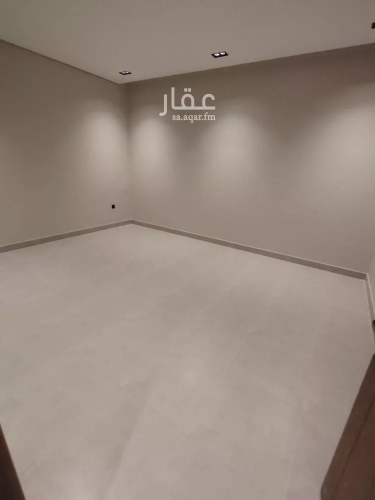 فيلا للبيع في شارع رقم 379, حي المونسية, مدينة الرياض, منطقة الرياض 8
