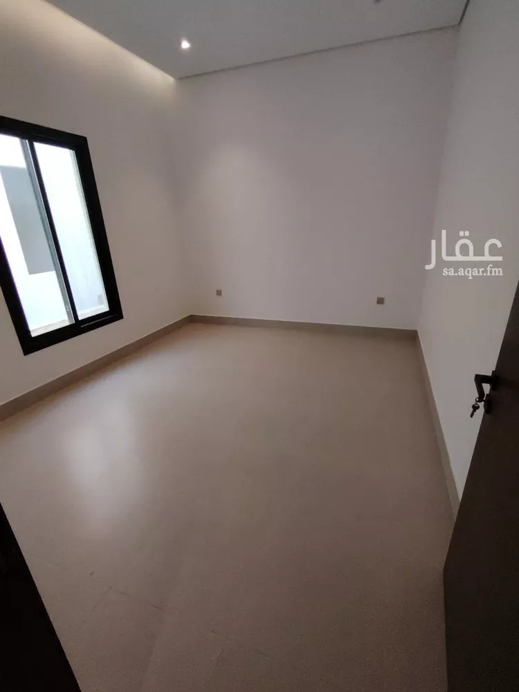 فيلا للبيع في شارع الطارق, حي الرمال, مدينة الرياض, منطقة الرياض 13