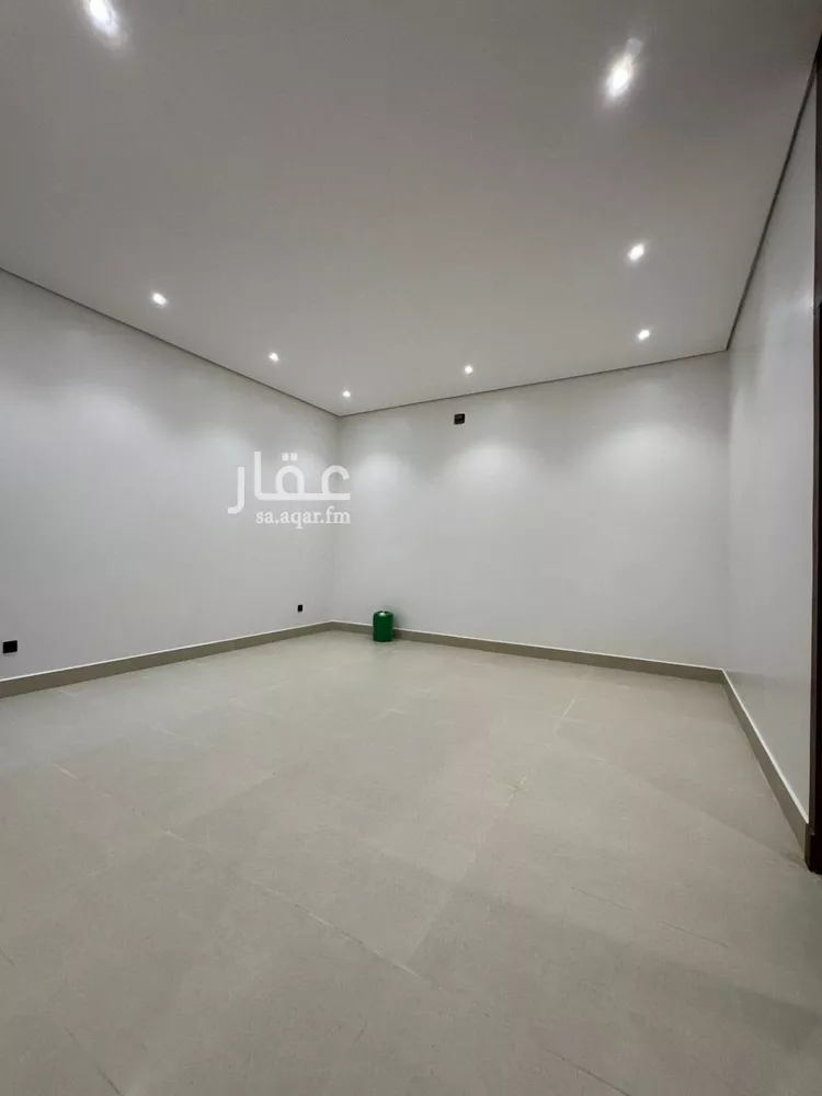 دور للبيع في شارع 19 المعيزيلة, حي المعيزيلة, مدينة الرياض, منطقة الرياض 9