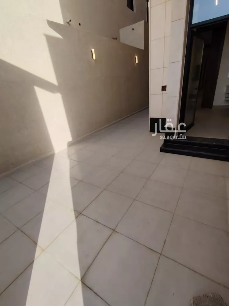 فيلا للبيع في شارع 19 المعيزيلة, حي المعيزيلة, مدينة الرياض, منطقة الرياض 7