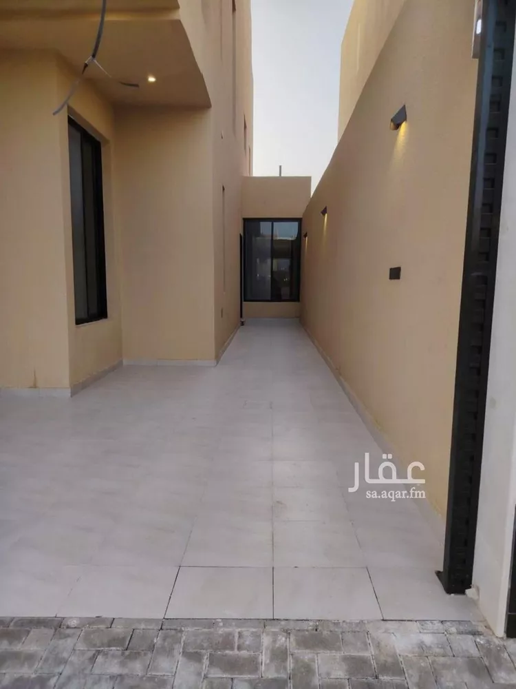 فيلا للبيع في شارع سعيد بن شعبان, حي الرمال, مدينة الرياض, منطقة الرياض 12
