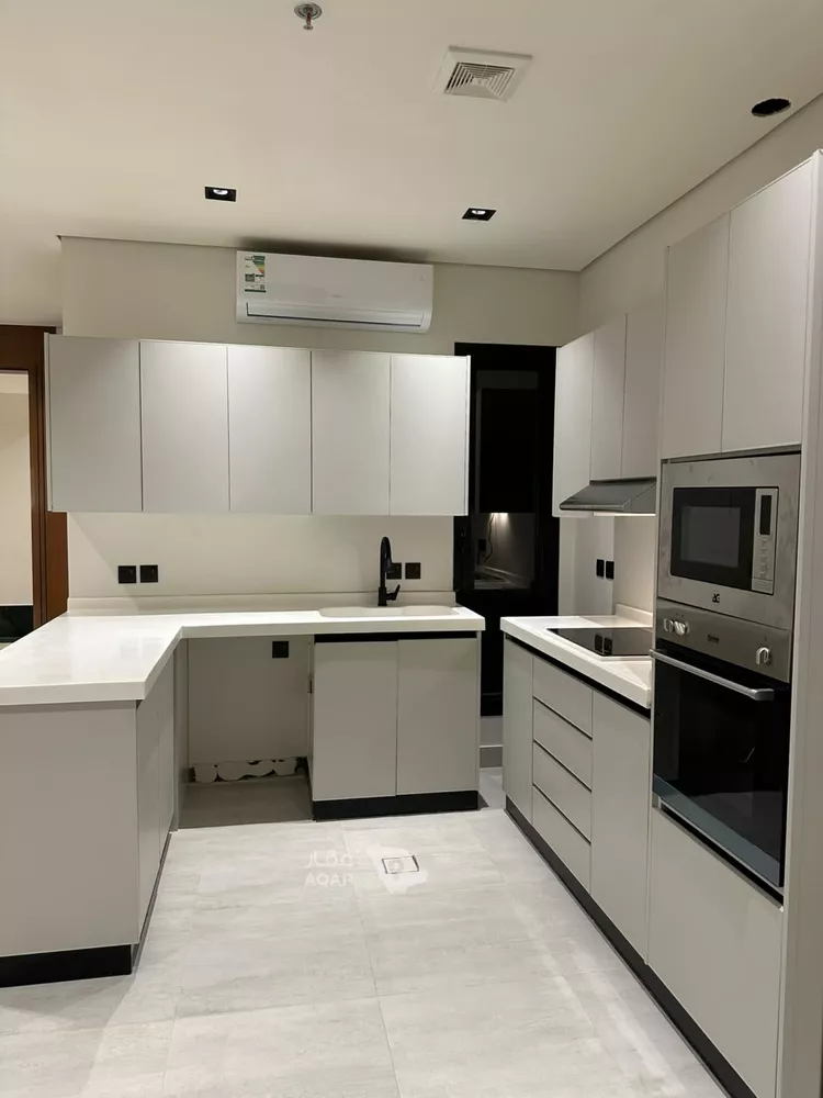 Apartment for Rent in Riyadh Al Arid 11