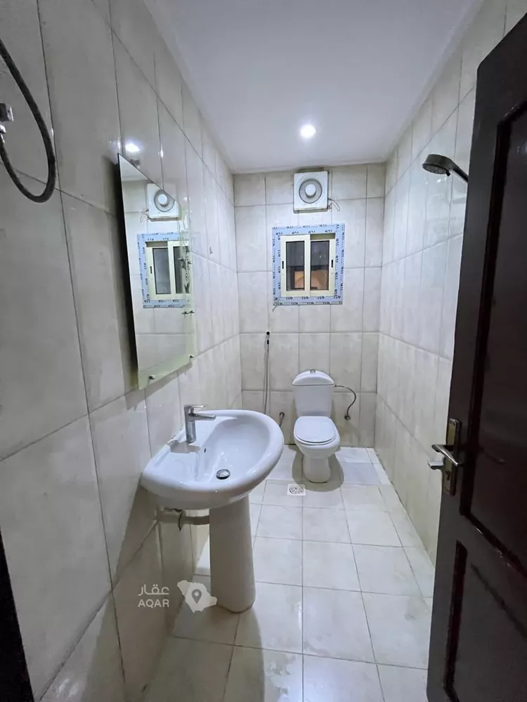 شقة للبيع في شارع عبد الصمد البزاز, حي الريان, مدينة جدة, منطقة مكة المكرمة 7