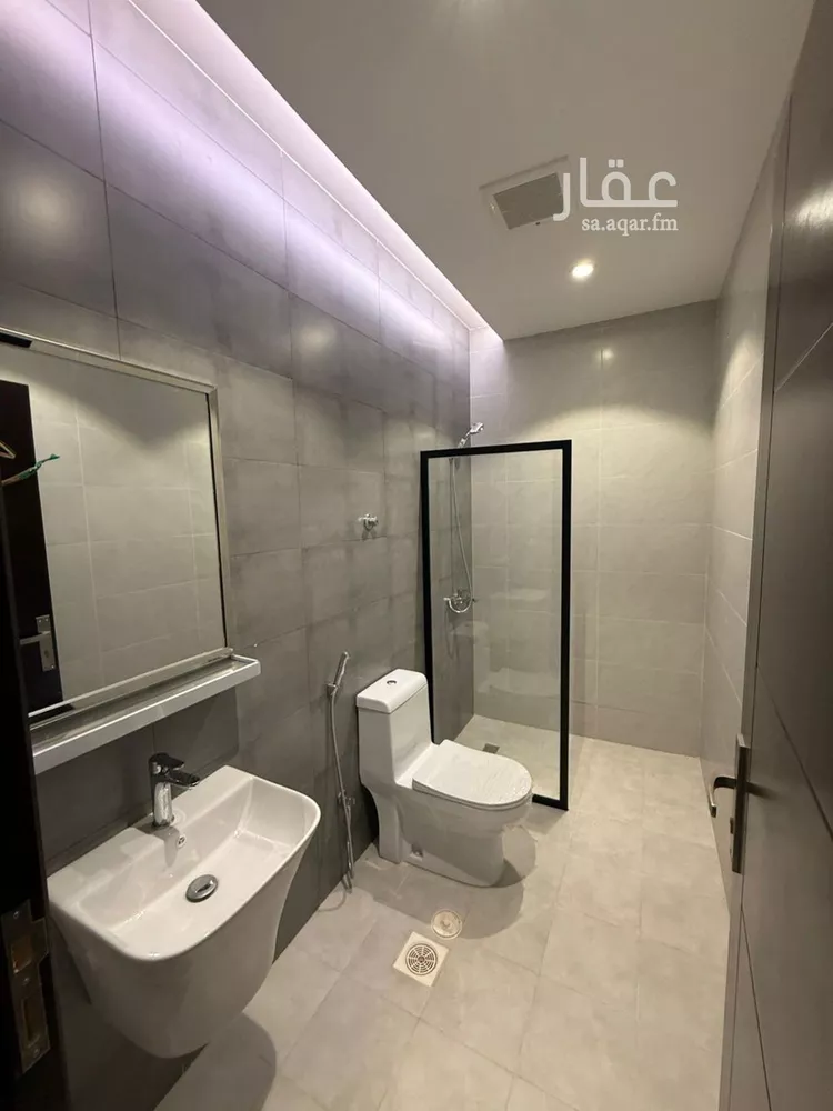 شقة للبيع في شارع خارجه ابن عبدالمنذر, حي الحمدانية, مدينة جدة, منطقة مكة المكرمة صورة 4