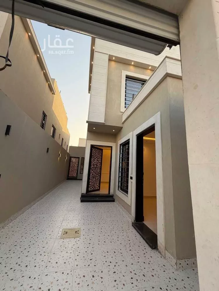 دور للبيع في حي بدر, مدينة الرياض, منطقة الرياض صورة 3