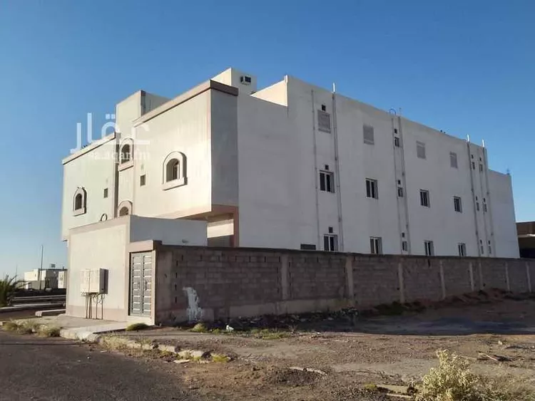 عمارة للبيع في شارع سويد بن الحارث رضى الله عنه, حي الرمانة, مدينة المدينة المنورة, منطقة المدينة المنورة صورة 3