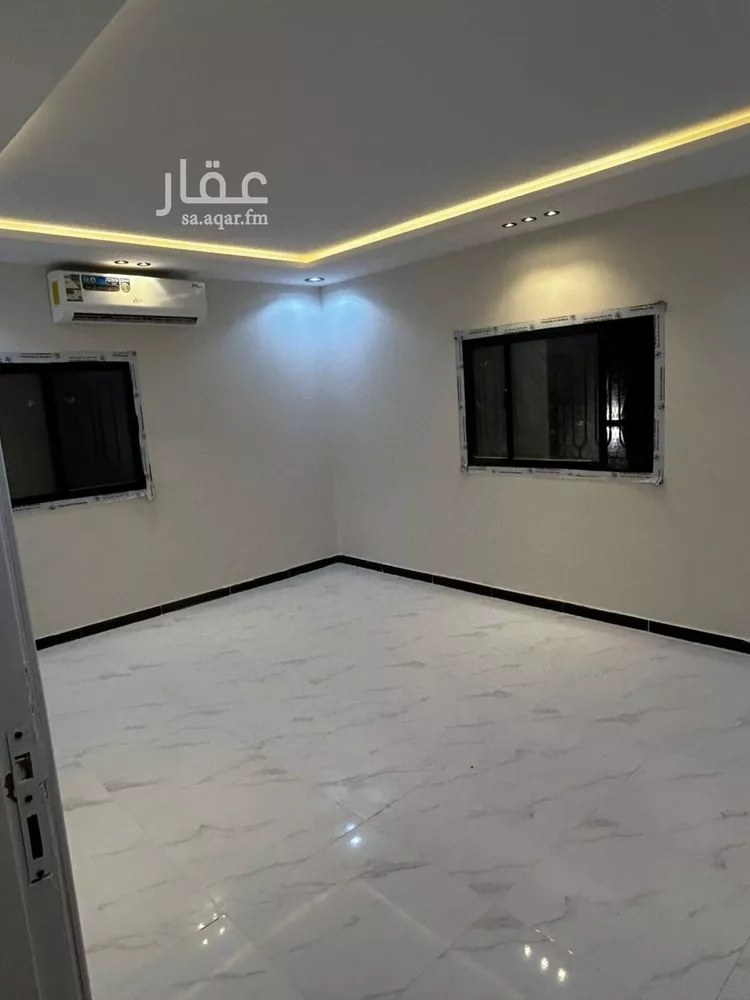 شقة للإيجار في شارع سفيان بن المهلب, حي الملك فيصل, مدينة الرياض, منطقة الرياض