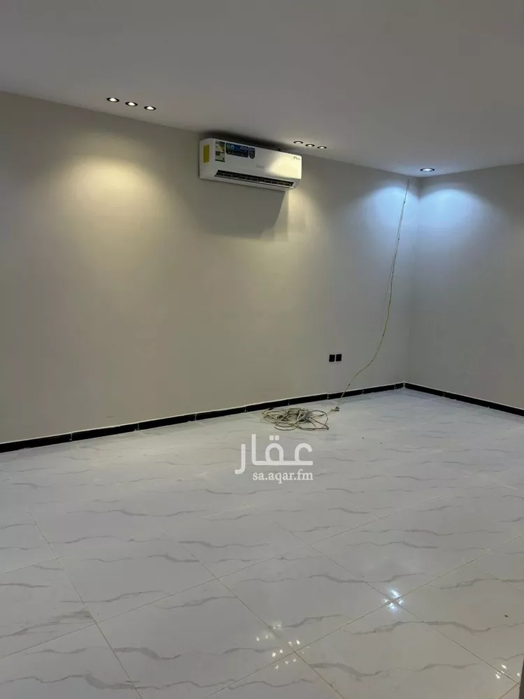 شقة للإيجار في شارع سفيان بن المهلب, حي الملك فيصل, مدينة الرياض, منطقة الرياض صورة 3