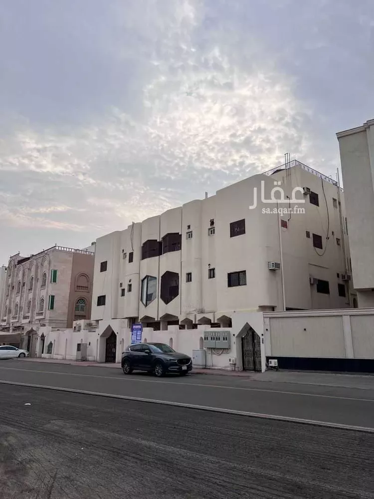 عمارة للبيع في شارع عبدالله ابن عبدالرحمن ابن يعلي, حي الإسكان, مدينة المدينة المنورة, منطقة المدينة المنورة