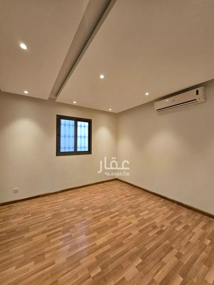 فيلا للإيجار في شارع عيسى الكناني, حي الربيع, مدينة الرياض, منطقة الرياض صورة 4