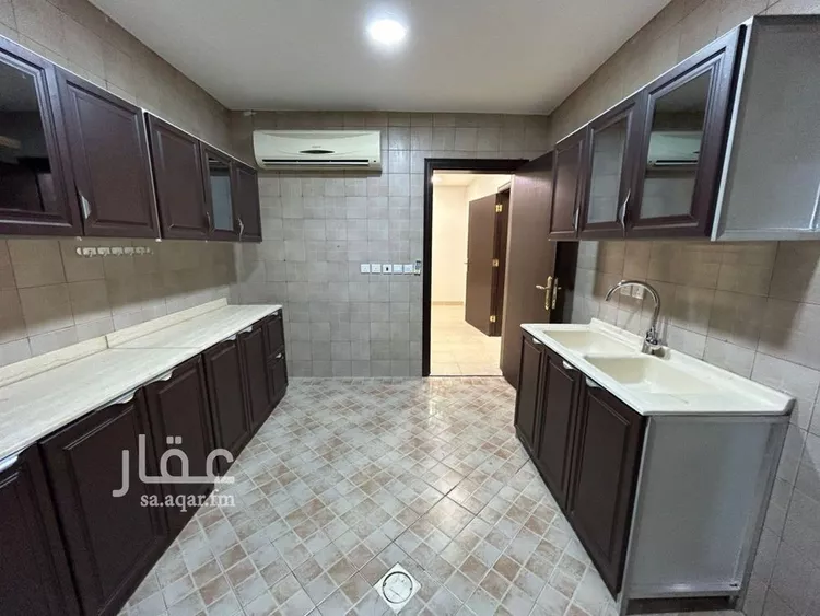 شقة للإيجار في شارع رقم 242, حي الياسمين, مدينة الرياض, منطقة الرياض صورة 3