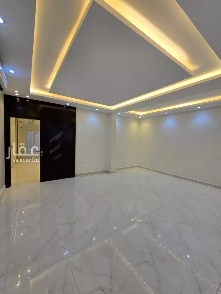 فيلا للإيجار في شارع رقم 68, حي الياسمين, مدينة الرياض, منطقة الرياض صورة 2