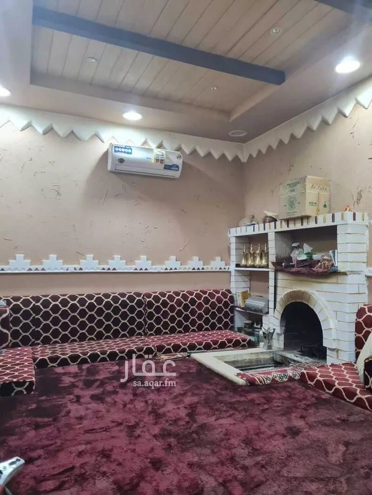 فيلا للبيع في شارع عبدالكريم بن يوسف الأنصاري ، حي بدر ، الرياض ، منطقة الرياض 6