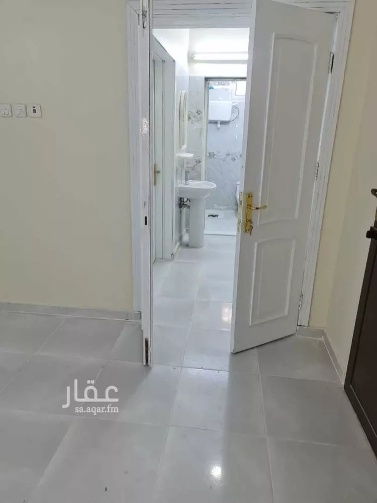 شقة للإيجار في شارع البديع والقرفي 393, حي الحارة الجنوبية, مدينة البديع والقرفي, منطقة جازان صورة 5