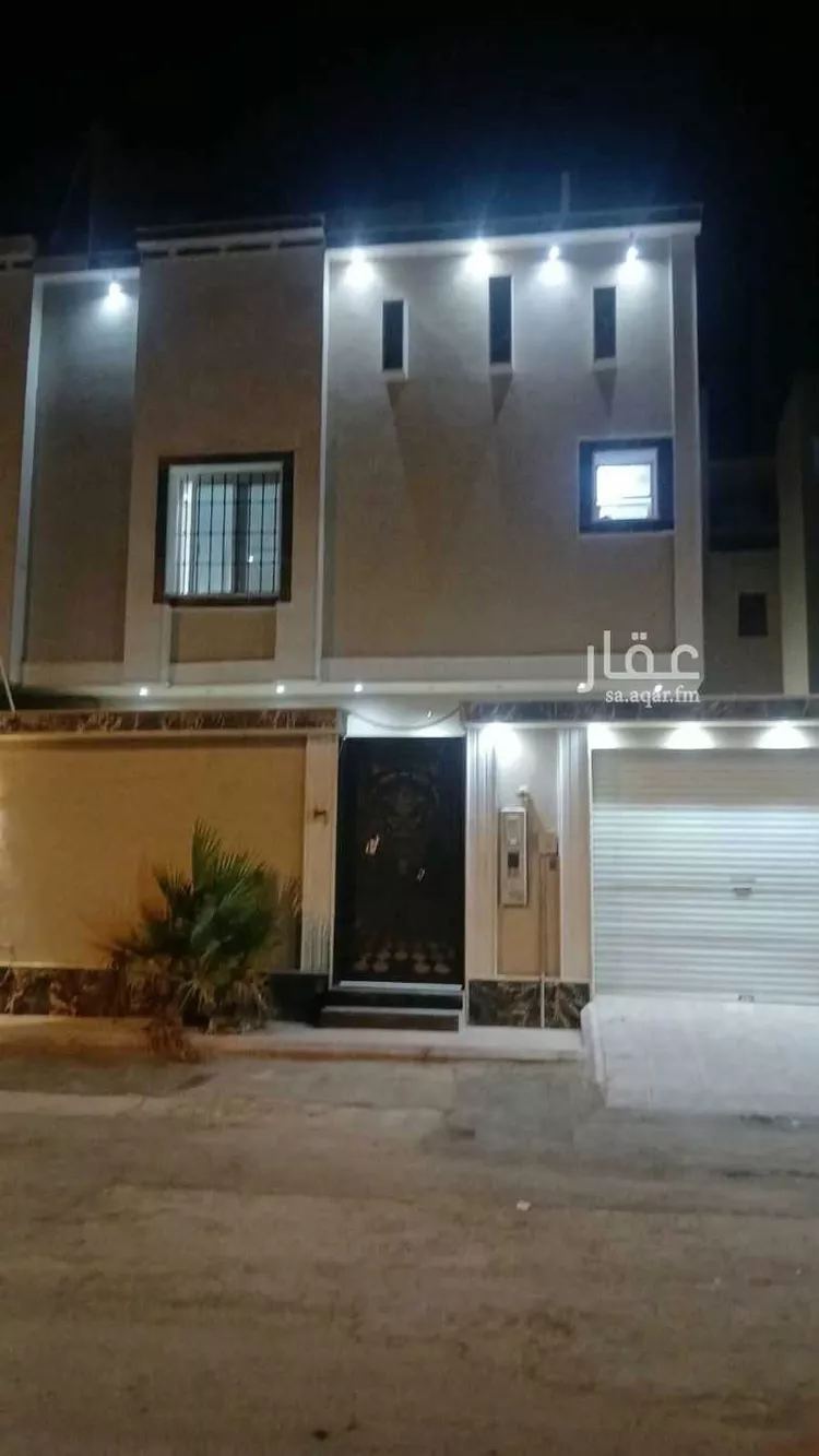 فيلا للإيجار في شارع عبدالرحمن المكودي ، حي عريض ، الرياض ، منطقة الرياض