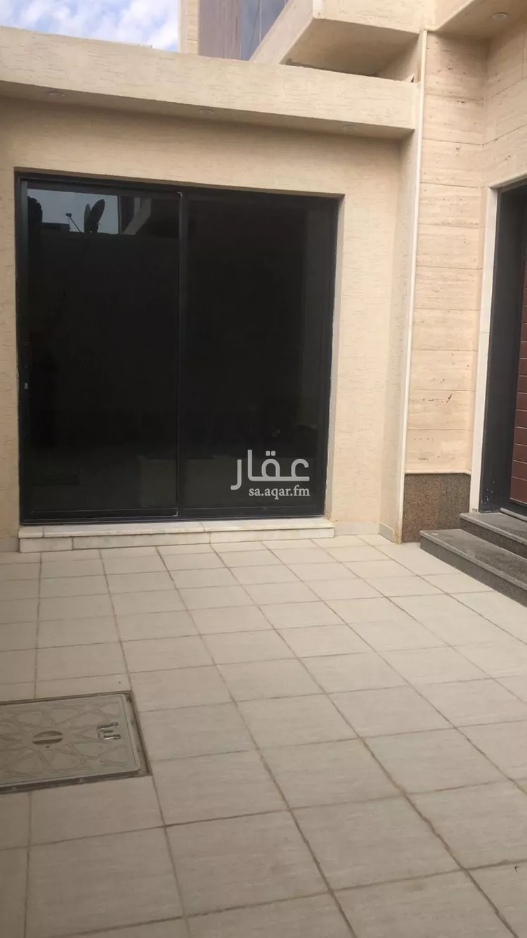 فيلا للبيع في شارع إبراهيم الكماد, حي العارض, مدينة الرياض, منطقة الرياض صورة 3