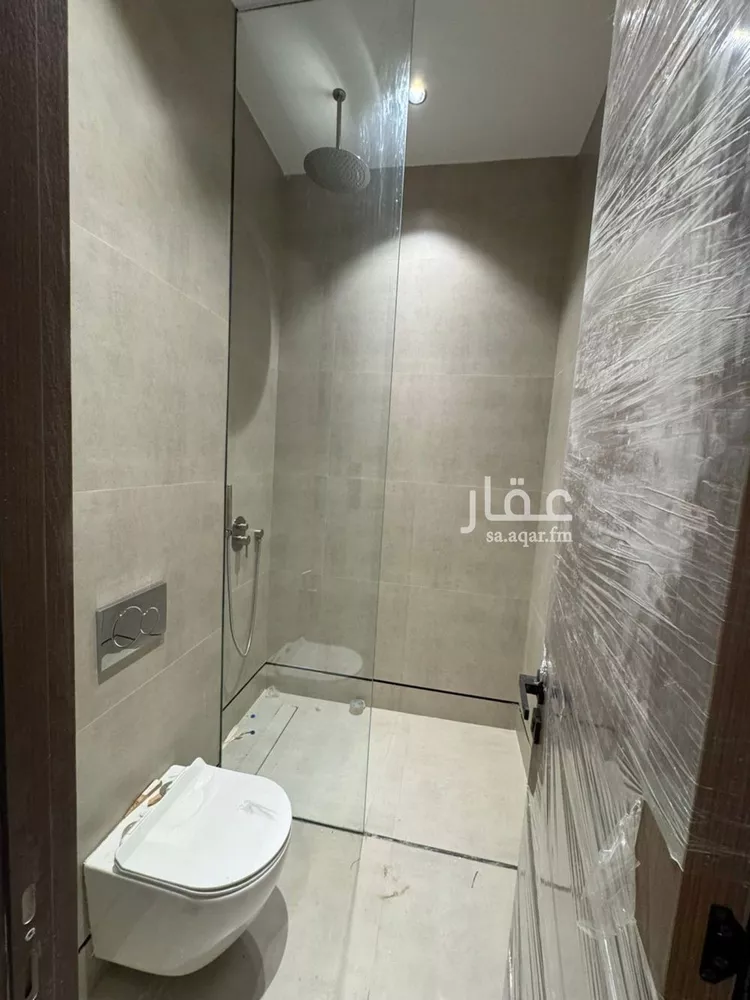 دور للبيع في شارع شارع الامير محمد بن سعود , حي الرمال, مدينة الرياض, منطقة الرياض صورة 4