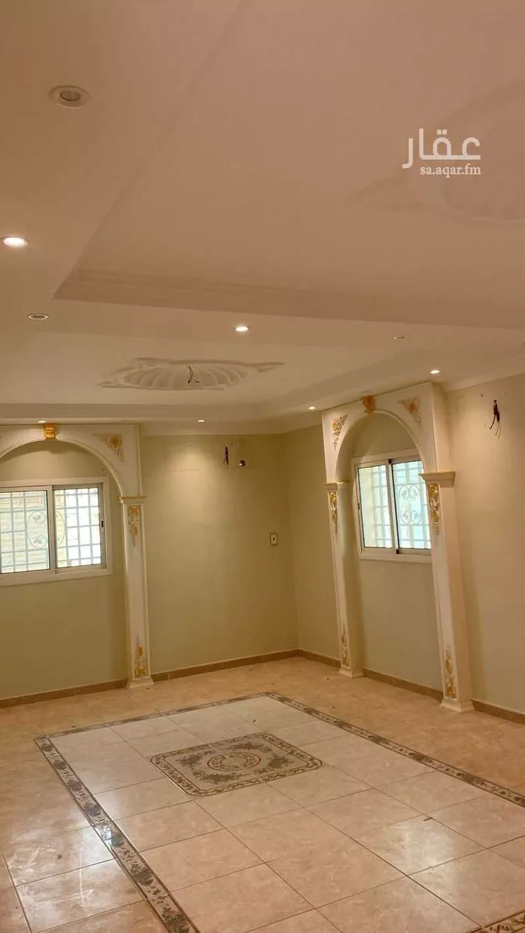 فيلا للبيع في شارع قيس بن عاصم, حي الملز, مدينة الرياض, منطقة الرياض صورة 4