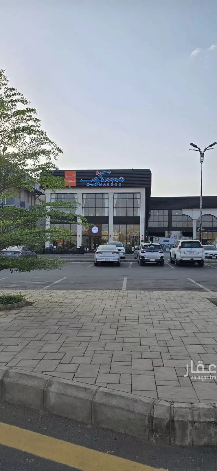 محل للإيجار في شارع الملك فيصل بن عبدالعزيز, حي الخالدية, مدينة محائل, منطقة عسير