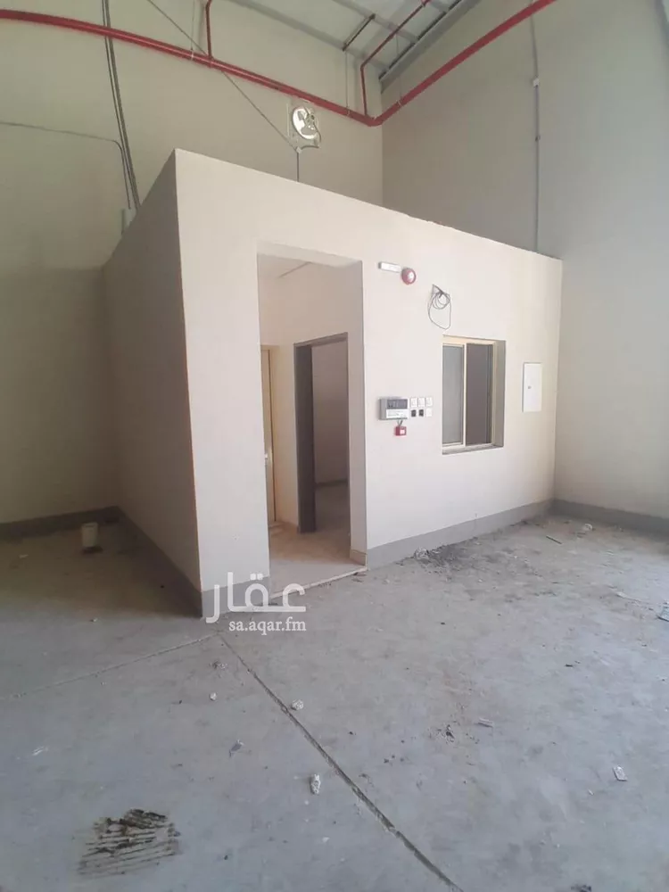 مستودع للإيجار في شارع عبدالرحيم القيسي, حي الغنامية, مدينة الرياض, منطقة الرياض صورة 3