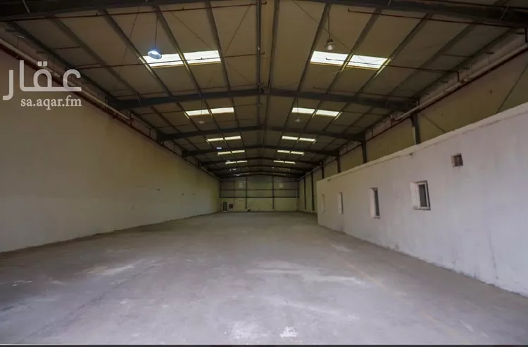 Factory for rent in Riyadh Al Misfat صورة 3