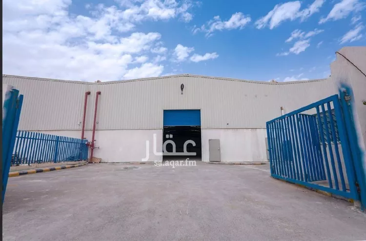 Factory for rent in Riyadh Al Misfat صورة 2