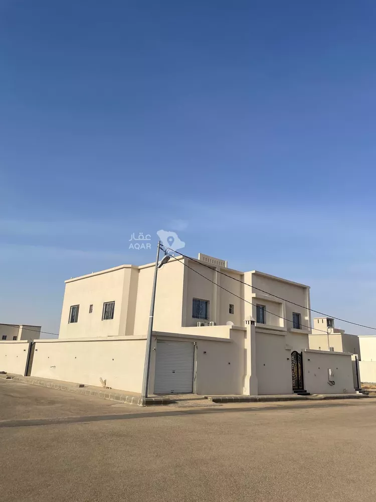 Villa for Sale in Howtat Bani Tamim Al Masif