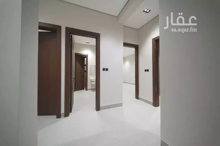 Floor for Sale in Riyadh Ishbiliyah 9