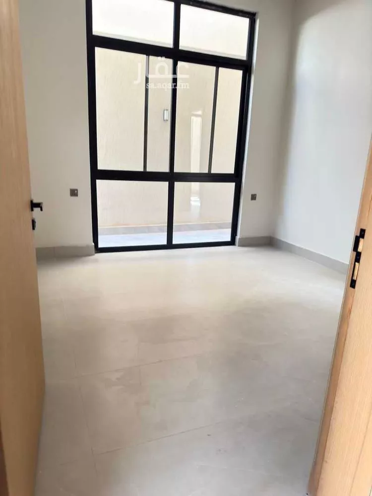 Villa for Sale in Riyadh Al Yarmouk 14