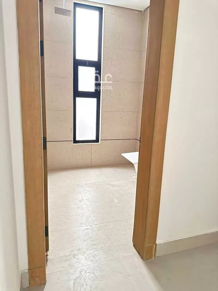 Villa for Sale in Riyadh Al Yarmouk 8