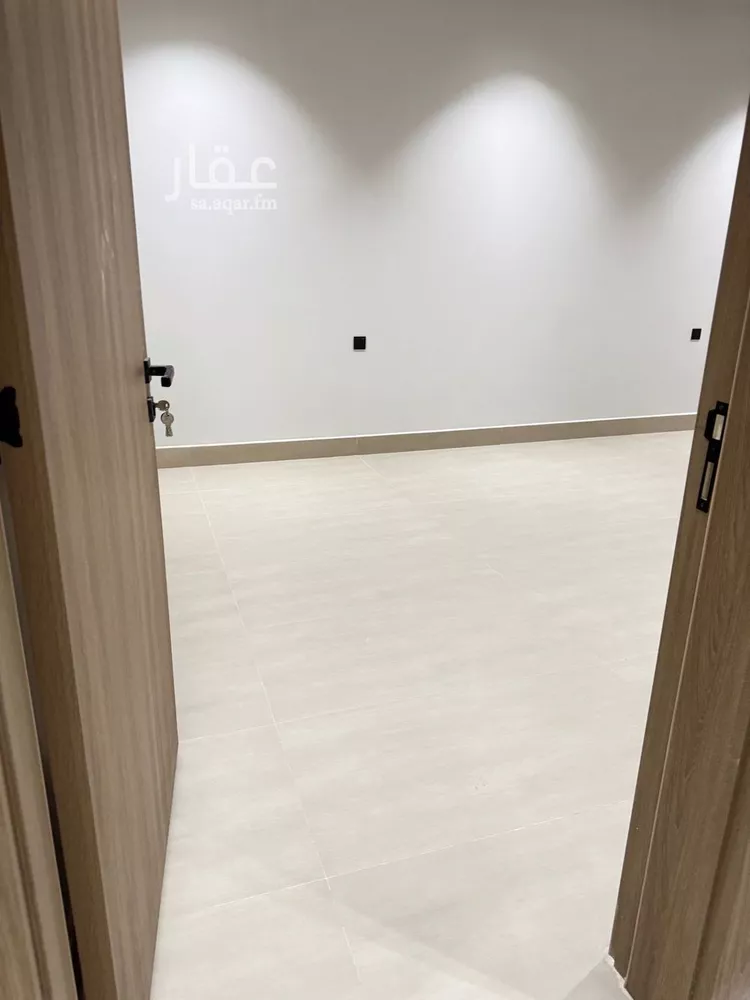 فيلا للبيع في شارع صالح القاضي, حي الملك فيصل, مدينة الرياض, منطقة الرياض صورة 3