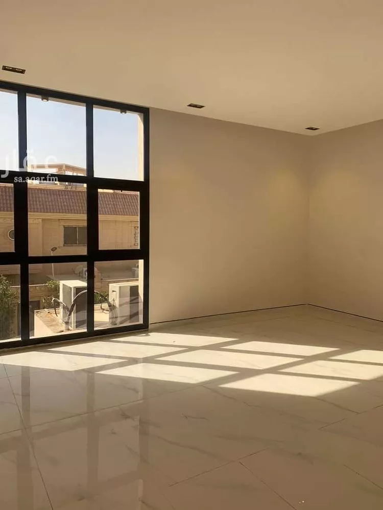 فيلا للبيع في شارع الظهيرة, حي الخليج, مدينة الرياض, منطقة الرياض صورة 2