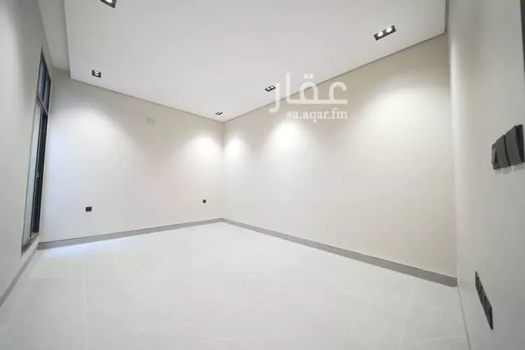 Floor for Sale in Riyadh Ishbiliyah 13