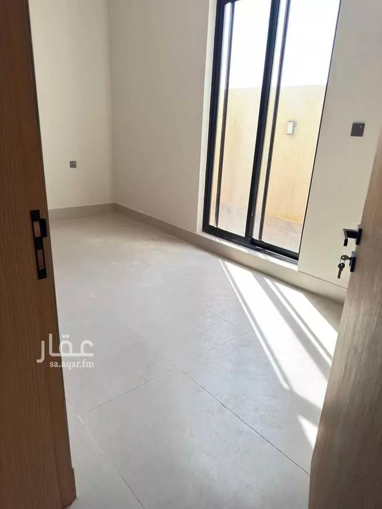Villa for Sale in Riyadh Al Yarmouk 6