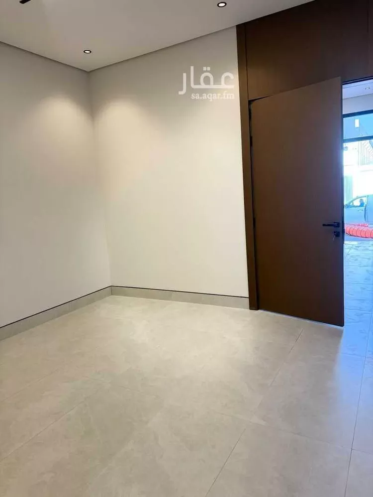 فيلا للبيع في شارع الاخضر, حي الملك فيصل, مدينة الرياض, منطقة الرياض صورة 4