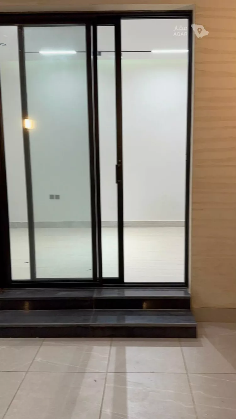 فيلا للبيع في شارع المشهد, حي اليرموك, مدينة الرياض, منطقة الرياض 2