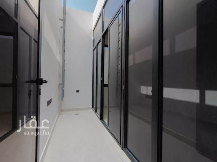 فيلا للبيع في شارع عبدالقدوس الانصاري, حي الرمال, مدينة الرياض, منطقة الرياض صورة 4