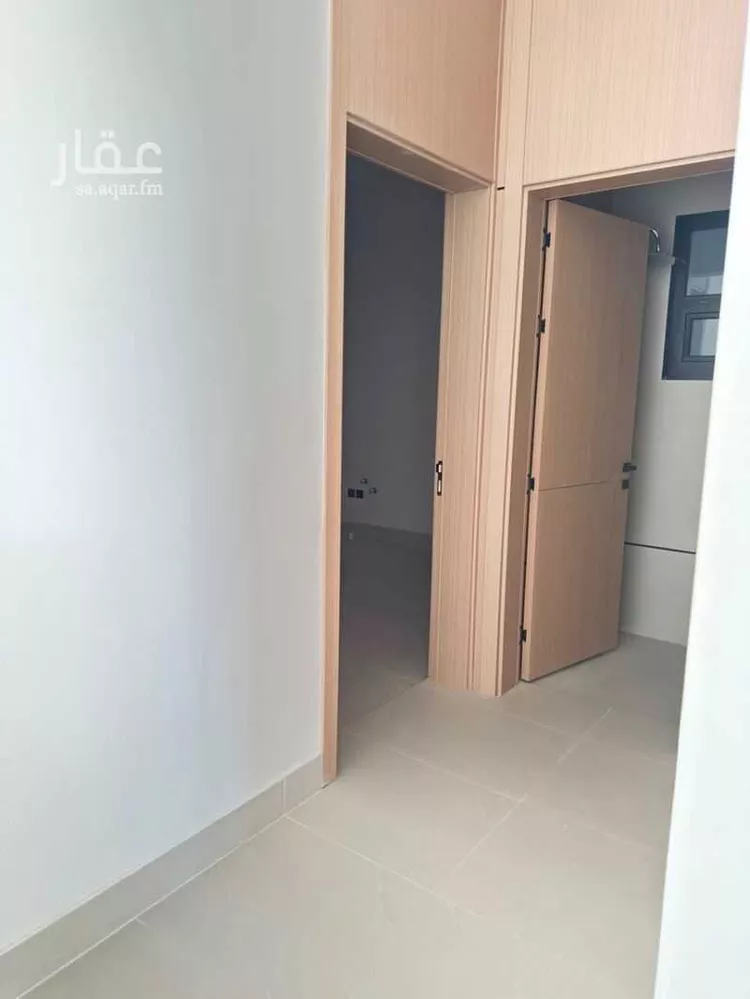 دور للبيع في شارع عبدالسلام اللخمي, حي الأندلس, مدينة الرياض, منطقة الرياض 8